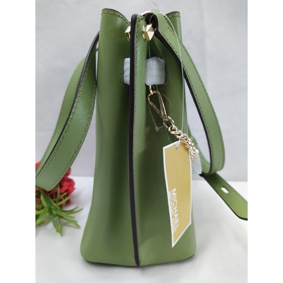 Michael Kors Hamilton Legacy Green Leather Lock Detail Messenger Bag - NWT $458 - Picture 8 of 13